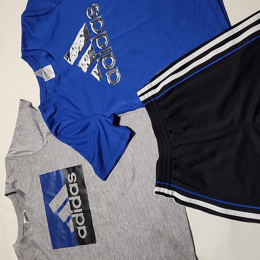 Boys ADIDAS Matching  Active set W/ 2 tops and shorts size 7